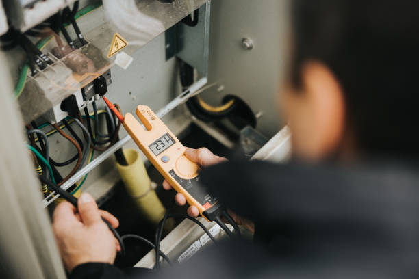 Best Electrical Contractors for Businesses  in Oak Brook, IL