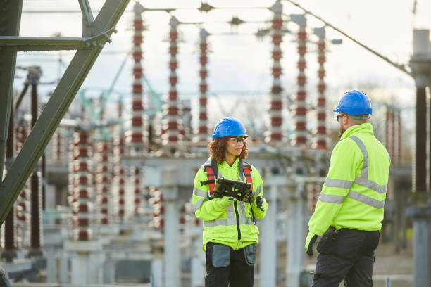 Best Best Electricians Near Me  in Oak Brook, IL